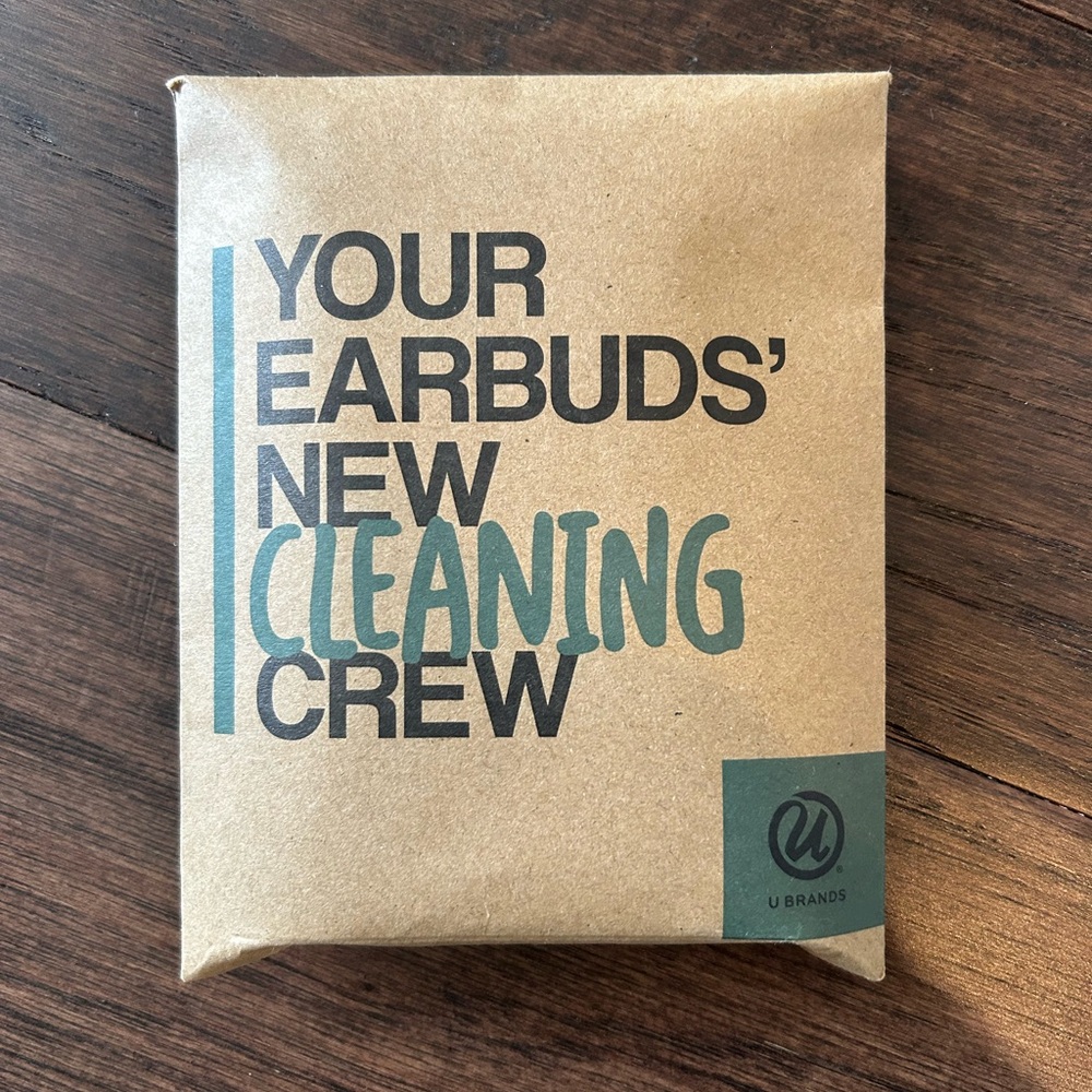 Earbuds Cleaning Crew Kit - Brown
